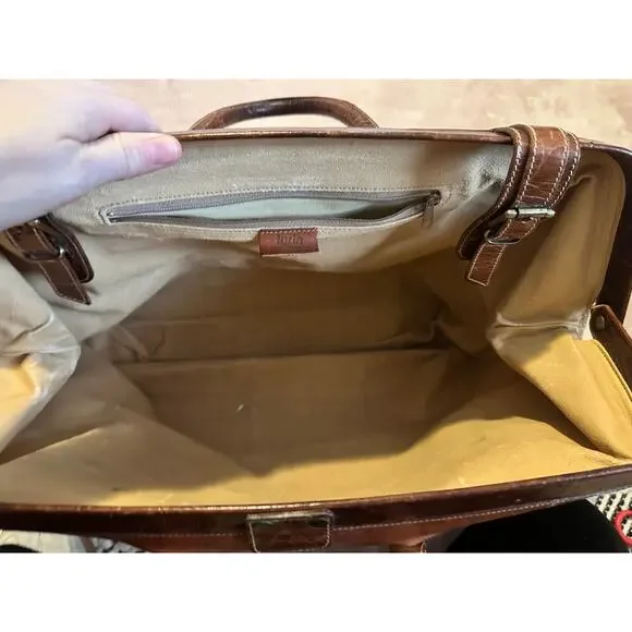 Vintage Furla Leather and Crocodile Doctor travel Tote, Cognac - Picture 6 of 7